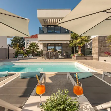 Nina Zadarvillas Villa *