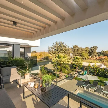 Nina Zadarvillas Villa *